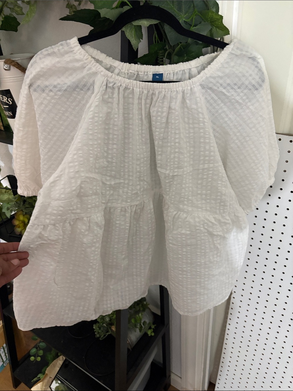 Old Navy White Textured Peasant Tunic